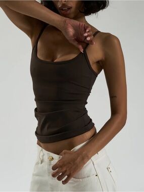 NWT All Things Golden Sculpt Tank in Espresso - Medium